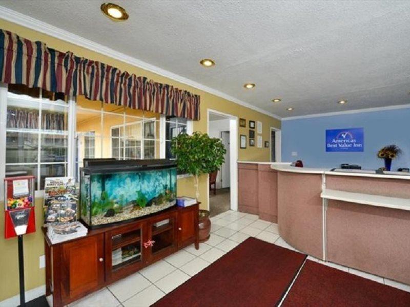 Americas Best Value Inn - Chico Luaran gambar