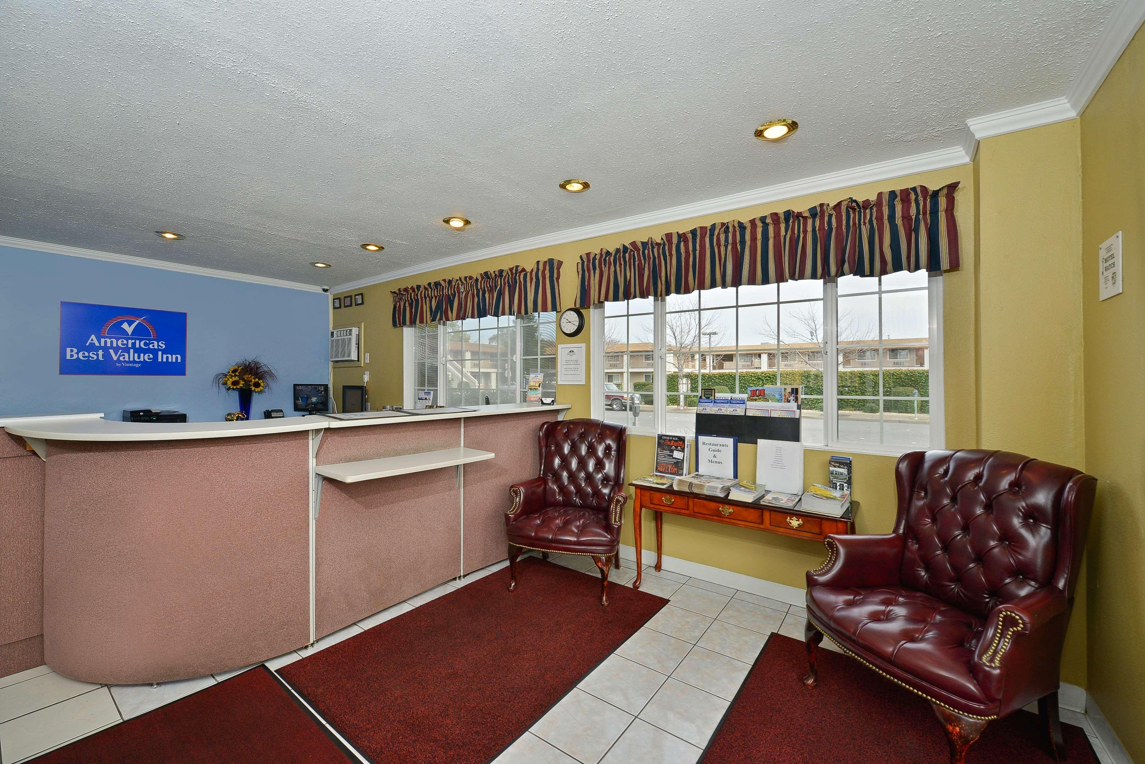Americas Best Value Inn - Chico Luaran gambar