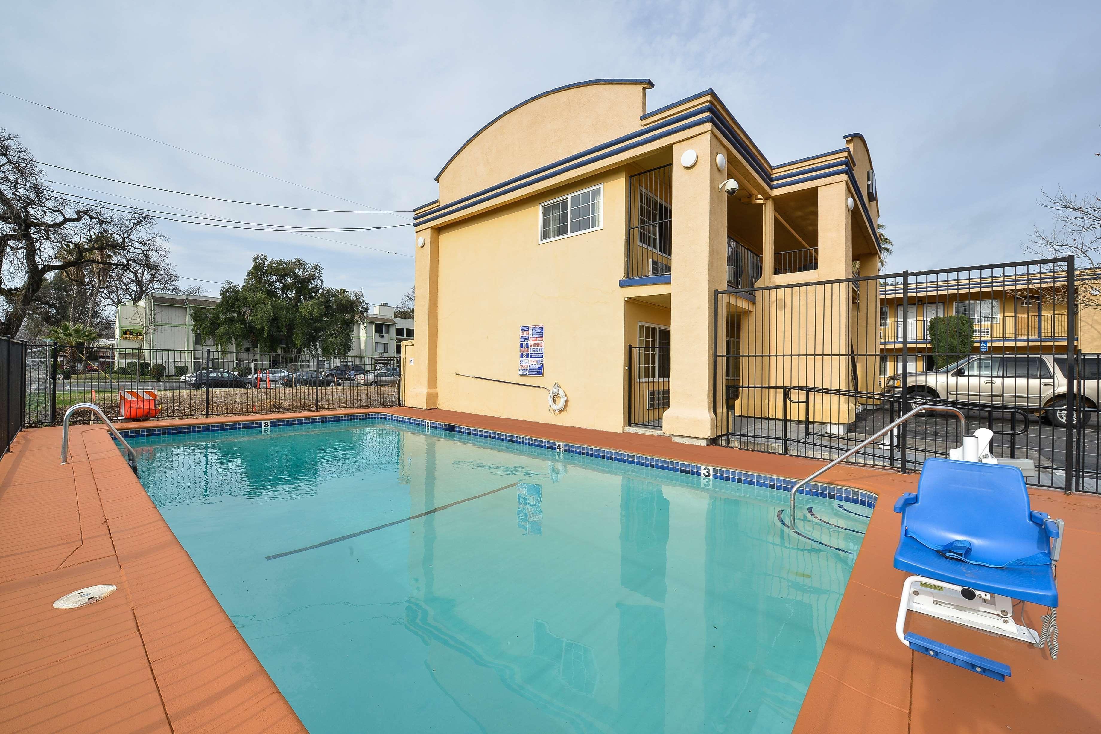 Americas Best Value Inn - Chico Luaran gambar