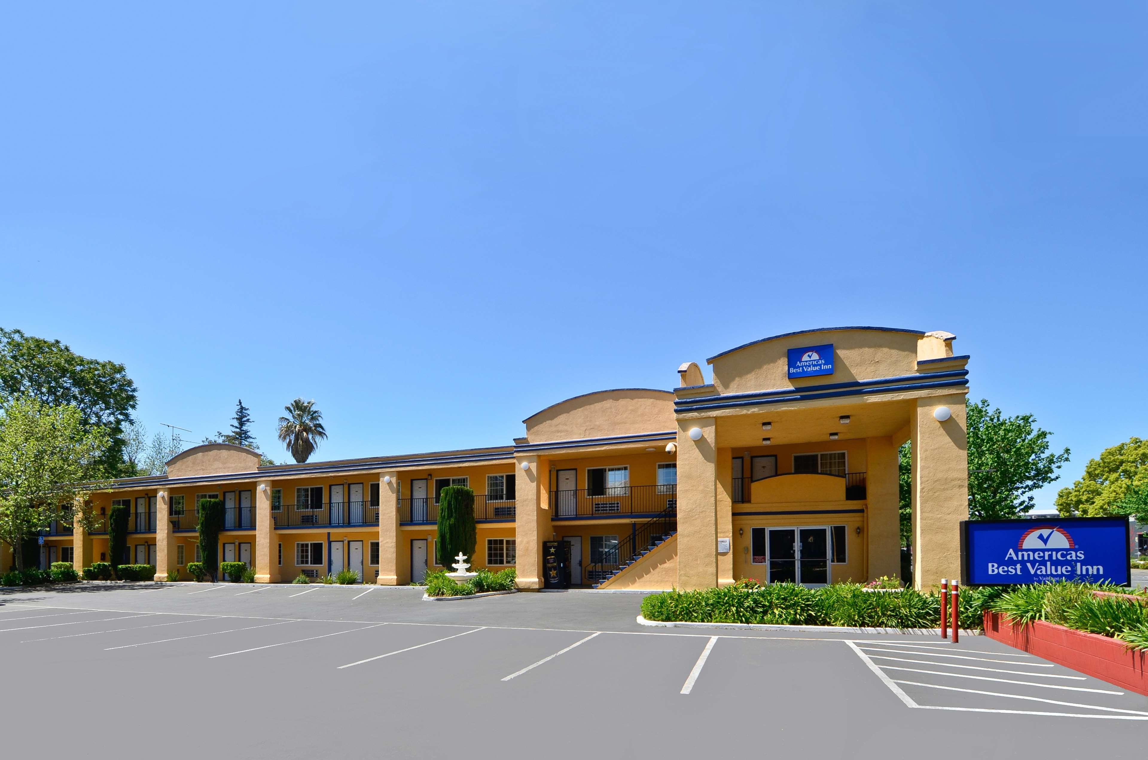 Americas Best Value Inn - Chico Luaran gambar